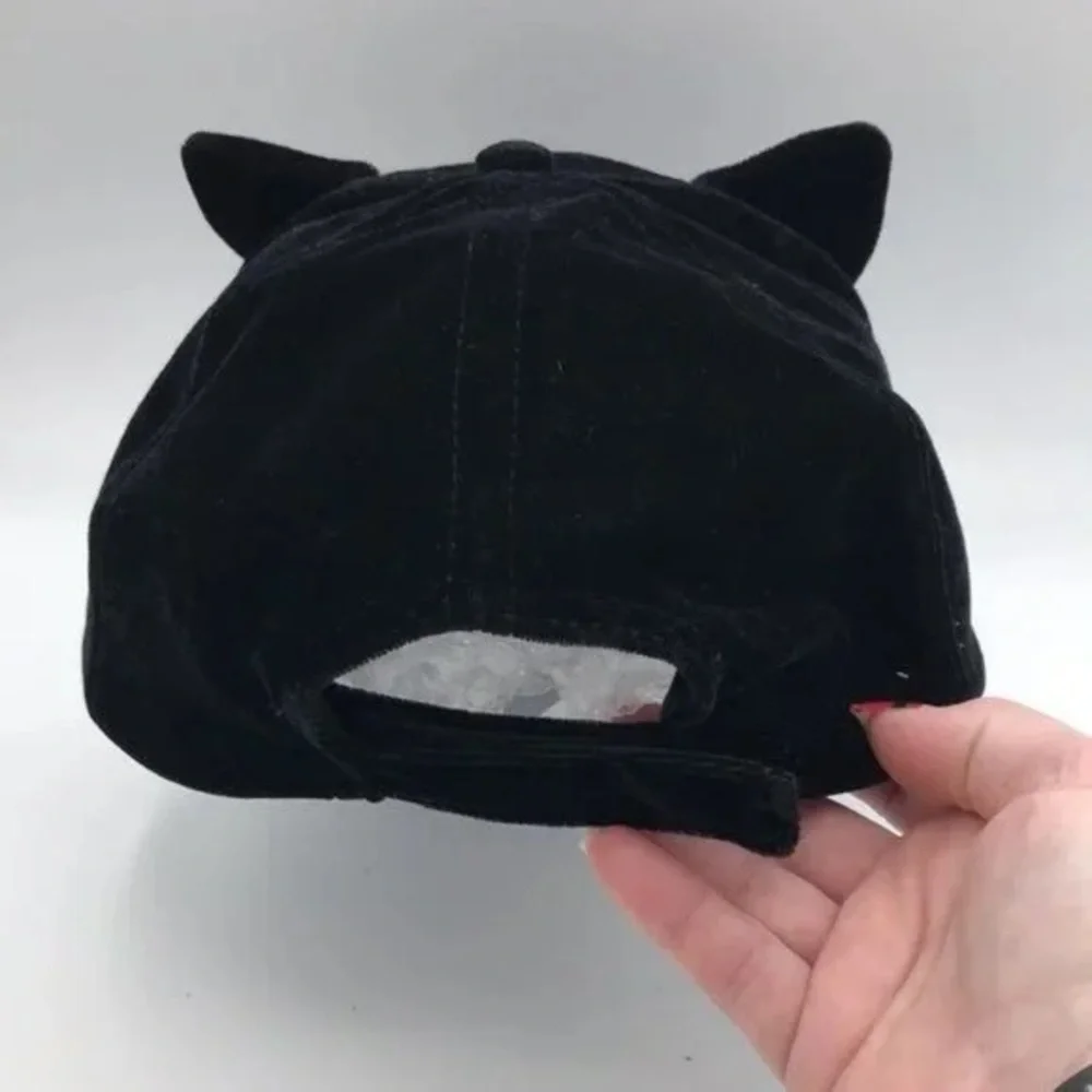 New Gentle Meow Women’s Black Baseball Cat Cap Hat With Whiskers & Ears Polar - Picture 8 of 16